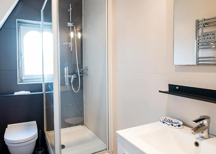 Duplex Ancienne, 59 M2 , Vue Et Plein Centre! فيلي سور مير