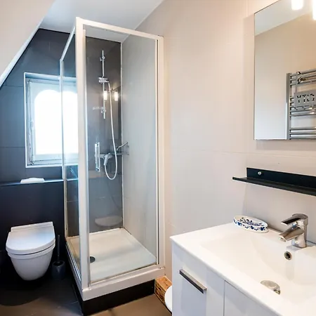 Duplex Ancienne, 59 M2 , Vue Et Plein Centre! Villers-sur-Mer